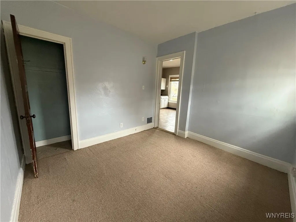 82 Albany Street, Buffalo, New York 14213, Buffalo, New York 14213, 4 Bedrooms Bedrooms, ,2 BathroomsBathrooms,Residential,Closed,82 Albany Street, Buffalo, New York 14213,0,B1574118