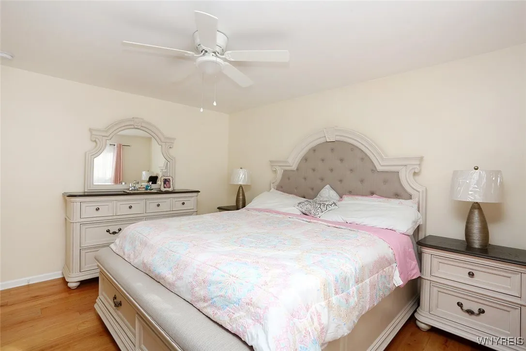 1649 Schoellkopf Road, Hamburg, New York 14085, Hamburg, New York 14085, 4 Bedrooms Bedrooms, 6 Rooms Rooms,2 BathroomsBathrooms,Residential,Closed,1649 Schoellkopf Road, Hamburg, New York 14085,0,B1574498
