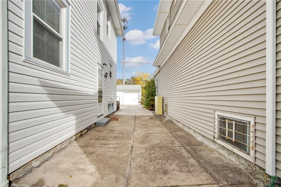 view from front , side door on left