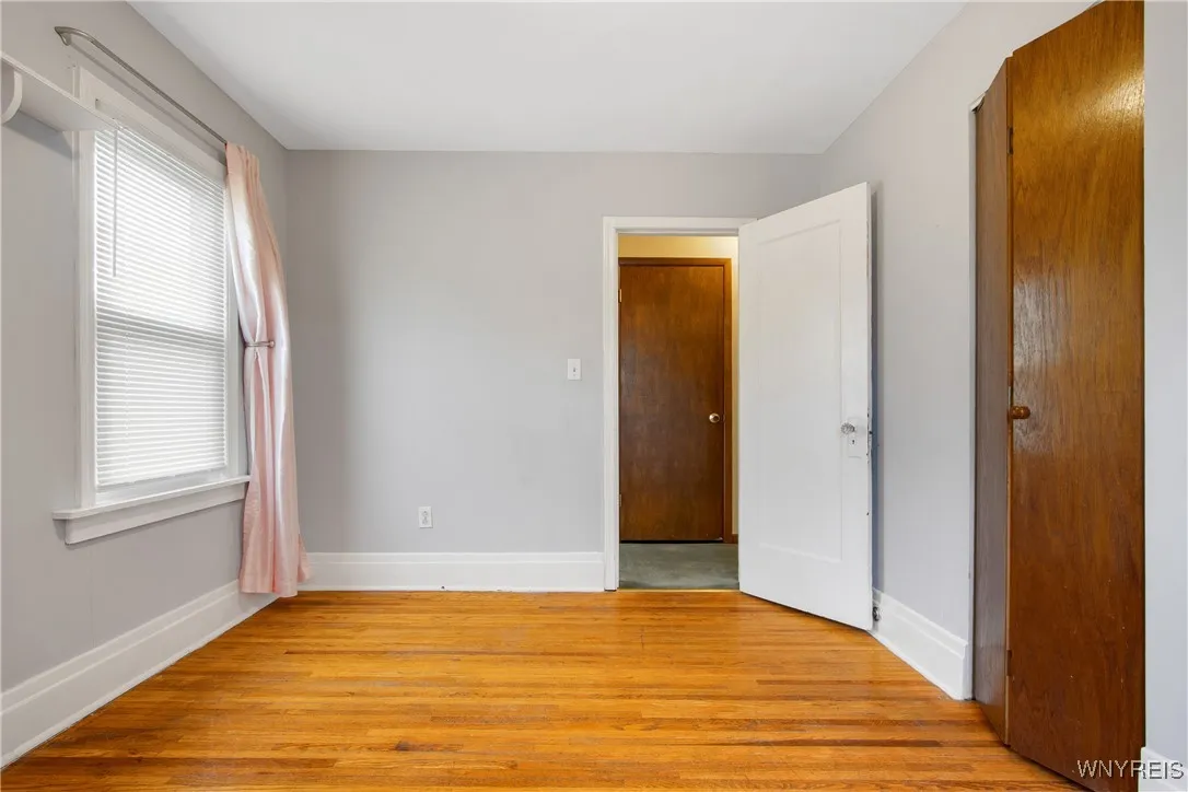 FLOOR 2 BEDROOM