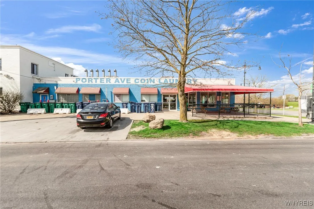 1278 Hertel Avenue, Buffalo, New York 14216, Buffalo, New York 14216, ,Commercial Sale,For Sale,1278 Hertel Avenue, Buffalo, New York 14216,B1574580