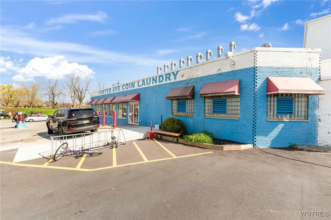 1278 Hertel Avenue, Buffalo, New York 14216, Buffalo, New York 14216, ,Commercial Sale,For Sale,1278 Hertel Avenue, Buffalo, New York 14216,B1574580