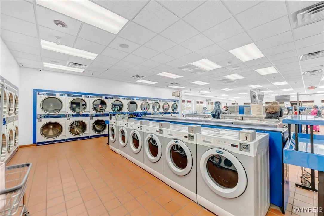 1278 Hertel Avenue, Buffalo, New York 14216, Buffalo, New York 14216, ,Commercial Sale,For Sale,1278 Hertel Avenue, Buffalo, New York 14216,B1574580