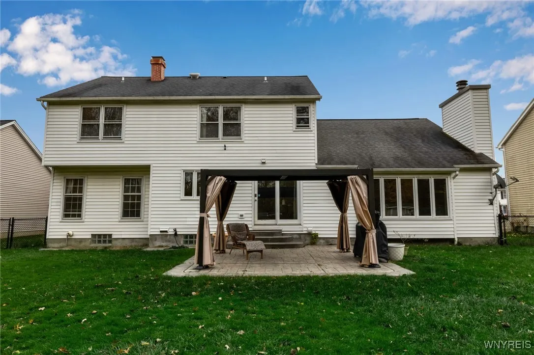 58 Sausalito Drive, Amherst, New York 14051, Amherst, New York 14051, 4 Bedrooms Bedrooms, 8 Rooms Rooms,2 BathroomsBathrooms,Residential,Closed,58 Sausalito Drive, Amherst, New York 14051,0,B1574372