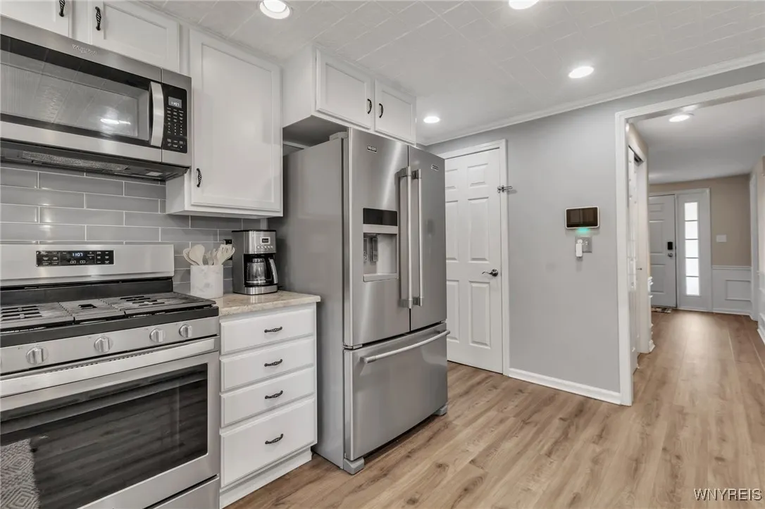 58 Sausalito Drive, Amherst, New York 14051, Amherst, New York 14051, 4 Bedrooms Bedrooms, 8 Rooms Rooms,2 BathroomsBathrooms,Residential,Closed,58 Sausalito Drive, Amherst, New York 14051,0,B1574372