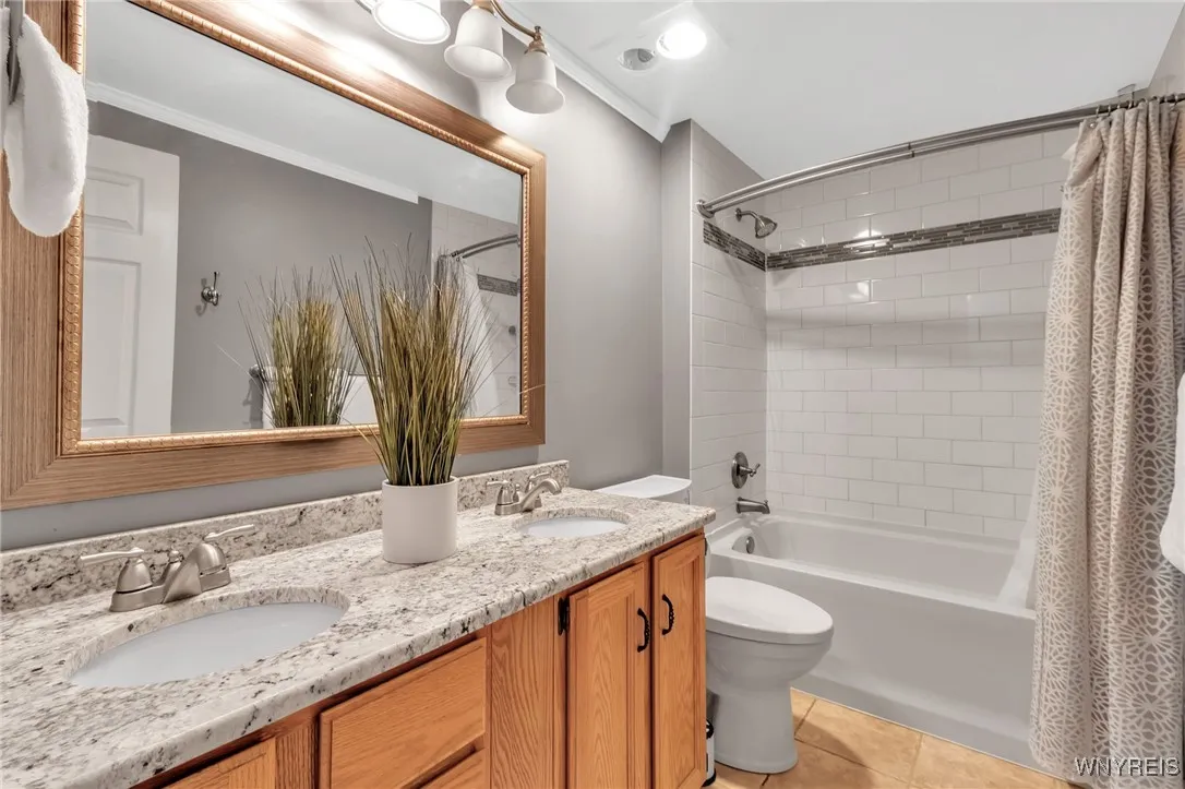 58 Sausalito Drive, Amherst, New York 14051, Amherst, New York 14051, 4 Bedrooms Bedrooms, 8 Rooms Rooms,2 BathroomsBathrooms,Residential,Closed,58 Sausalito Drive, Amherst, New York 14051,0,B1574372