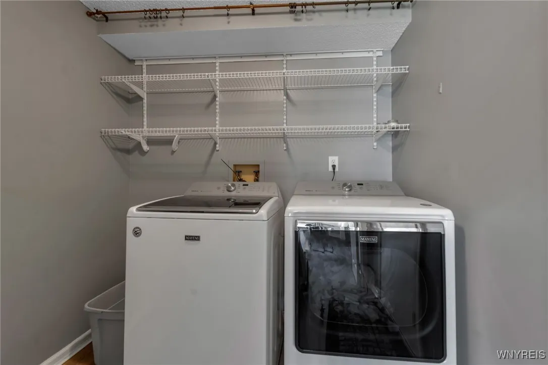58 Sausalito Drive, Amherst, New York 14051, Amherst, New York 14051, 4 Bedrooms Bedrooms, 8 Rooms Rooms,2 BathroomsBathrooms,Residential,Closed,58 Sausalito Drive, Amherst, New York 14051,0,B1574372