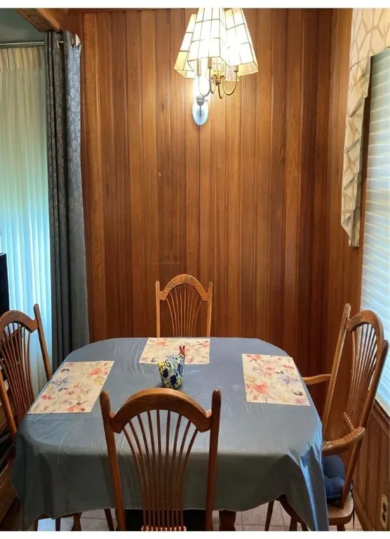 5245 Orchard Avenue, Hamburg, New York 14075, Hamburg, New York 14075, 2 Bedrooms Bedrooms, 5 Rooms Rooms,1 BathroomBathrooms,Residential,Closed,5245 Orchard Avenue, Hamburg, New York 14075,0,R1574699