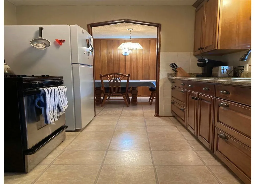 5245 Orchard Avenue, Hamburg, New York 14075, Hamburg, New York 14075, 2 Bedrooms Bedrooms, 5 Rooms Rooms,1 BathroomBathrooms,Residential,Closed,5245 Orchard Avenue, Hamburg, New York 14075,0,R1574699