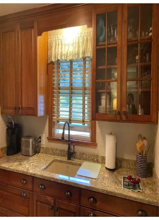 5245 Orchard Avenue, Hamburg, New York 14075, Hamburg, New York 14075, 2 Bedrooms Bedrooms, 5 Rooms Rooms,1 BathroomBathrooms,Residential,Closed,5245 Orchard Avenue, Hamburg, New York 14075,0,R1574699