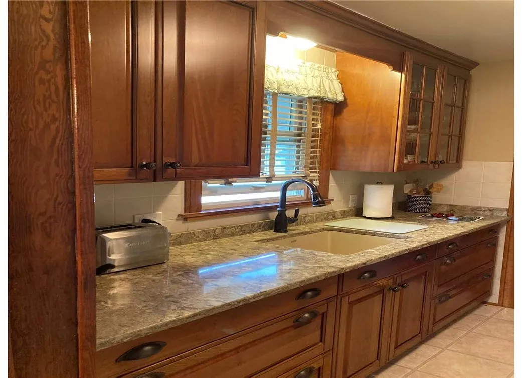 5245 Orchard Avenue, Hamburg, New York 14075, Hamburg, New York 14075, 2 Bedrooms Bedrooms, 5 Rooms Rooms,1 BathroomBathrooms,Residential,Closed,5245 Orchard Avenue, Hamburg, New York 14075,0,R1574699