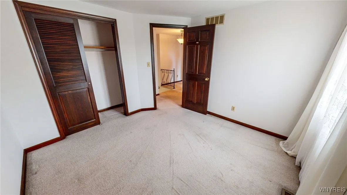 6222 Newton Road, Orchard Park, New York 14127, Orchard Park, New York 14127, 4 Bedrooms Bedrooms, 13 Rooms Rooms,2 BathroomsBathrooms,Residential,Closed,6222 Newton Road, Orchard Park, New York 14127,0,B1574496