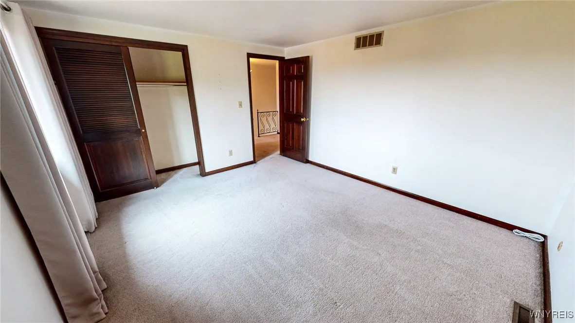 6222 Newton Road, Orchard Park, New York 14127, Orchard Park, New York 14127, 4 Bedrooms Bedrooms, 13 Rooms Rooms,2 BathroomsBathrooms,Residential,Closed,6222 Newton Road, Orchard Park, New York 14127,0,B1574496