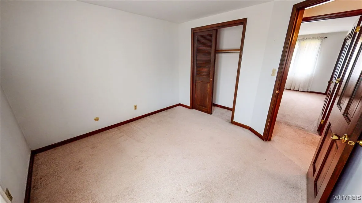 6222 Newton Road, Orchard Park, New York 14127, Orchard Park, New York 14127, 4 Bedrooms Bedrooms, 13 Rooms Rooms,2 BathroomsBathrooms,Residential,Closed,6222 Newton Road, Orchard Park, New York 14127,0,B1574496