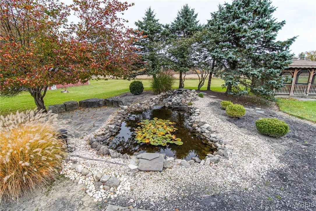 6222 Newton Road, Orchard Park, New York 14127, Orchard Park, New York 14127, 4 Bedrooms Bedrooms, 13 Rooms Rooms,2 BathroomsBathrooms,Residential,Closed,6222 Newton Road, Orchard Park, New York 14127,0,B1574496