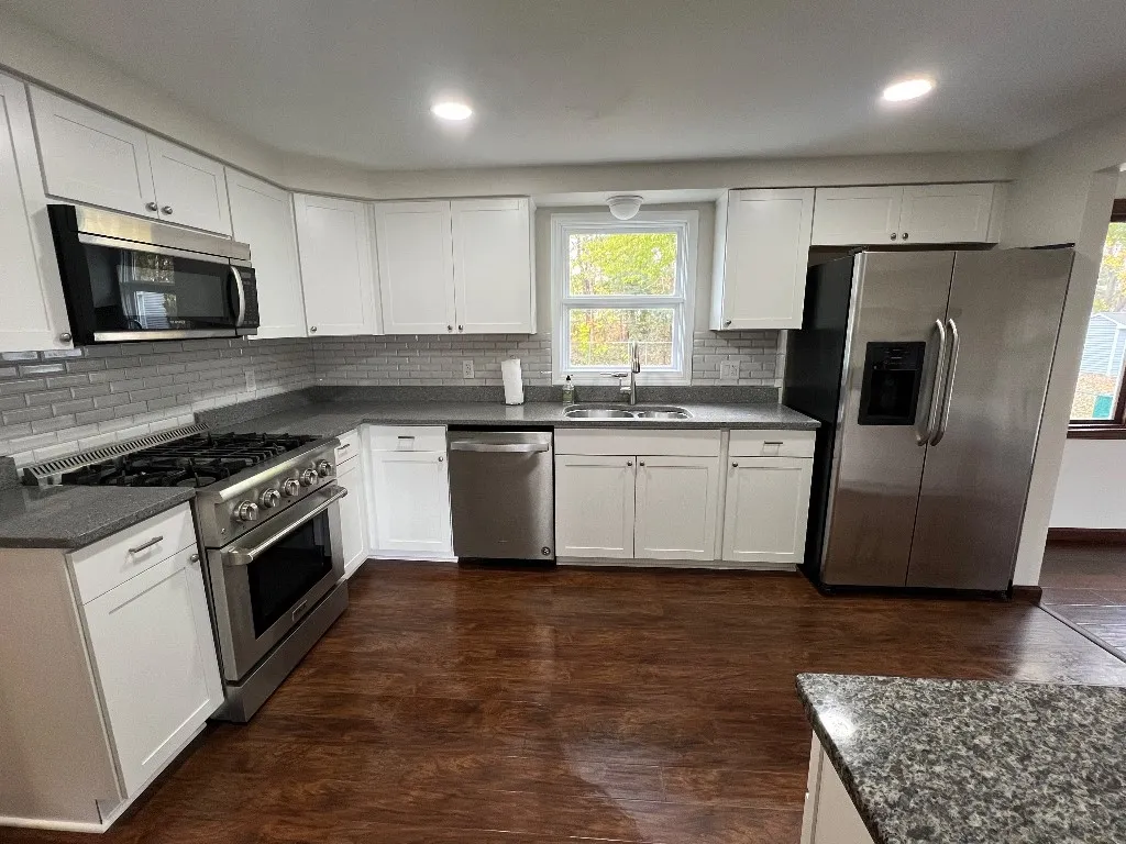 3947 Autumnway Lane, Hamburg, New York 14075, Hamburg, New York 14075, 4 Bedrooms Bedrooms, 12 Rooms Rooms,1 BathroomBathrooms,Residential,Closed,3947 Autumnway Lane, Hamburg, New York 14075,0,R1574822