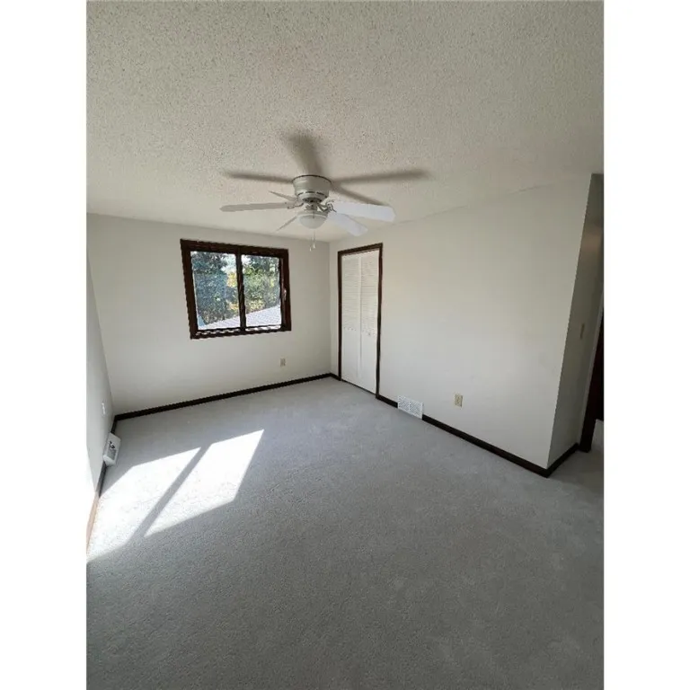 3947 Autumnway Lane, Hamburg, New York 14075, Hamburg, New York 14075, 4 Bedrooms Bedrooms, 12 Rooms Rooms,1 BathroomBathrooms,Residential,Closed,3947 Autumnway Lane, Hamburg, New York 14075,0,R1574822