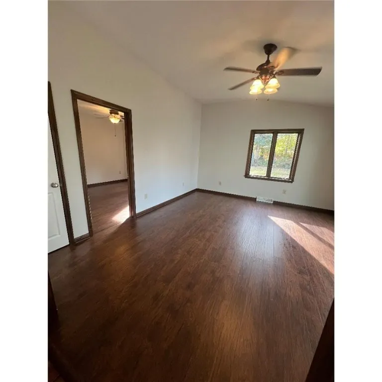3947 Autumnway Lane, Hamburg, New York 14075, Hamburg, New York 14075, 4 Bedrooms Bedrooms, 12 Rooms Rooms,1 BathroomBathrooms,Residential,Closed,3947 Autumnway Lane, Hamburg, New York 14075,0,R1574822