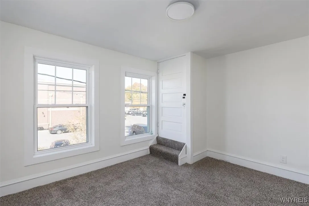 28l Olean Street, Aurora, New York 14052, Aurora, New York 14052, 2 Bedrooms Bedrooms, 6 Rooms Rooms,1 BathroomBathrooms,Residential Lease,Closed,28l Olean Street, Aurora, New York 14052,0,B1574907