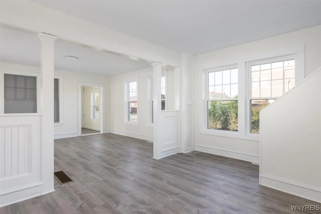 28l Olean Street, Aurora, New York 14052, Aurora, New York 14052, 2 Bedrooms Bedrooms, 6 Rooms Rooms,1 BathroomBathrooms,Residential Lease,Closed,28l Olean Street, Aurora, New York 14052,0,B1574907
