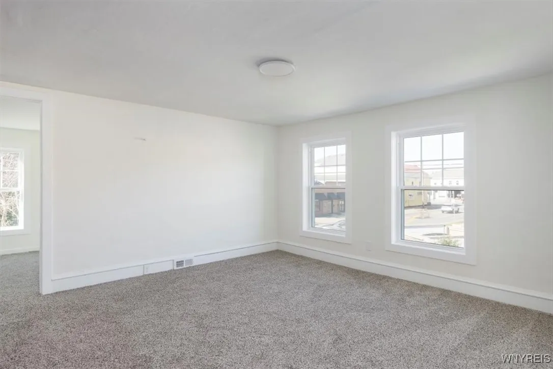 28l Olean Street, Aurora, New York 14052, Aurora, New York 14052, 2 Bedrooms Bedrooms, 6 Rooms Rooms,1 BathroomBathrooms,Residential Lease,Closed,28l Olean Street, Aurora, New York 14052,0,B1574907