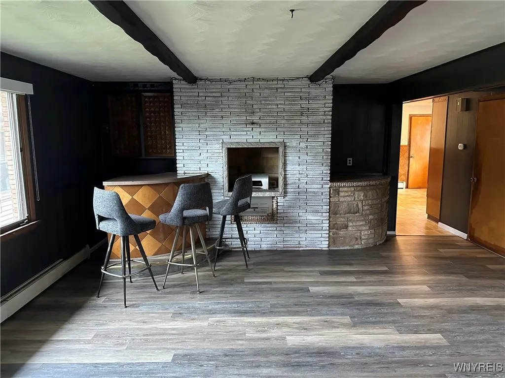71 Curtis Parkway, Tonawanda-town, New York 14223, Tonawanda, New York 14223, 4 Bedrooms Bedrooms, 10 Rooms Rooms,2 BathroomsBathrooms,Residential,Closed,71 Curtis Parkway, Tonawanda-town, New York 14223,0,B1574793