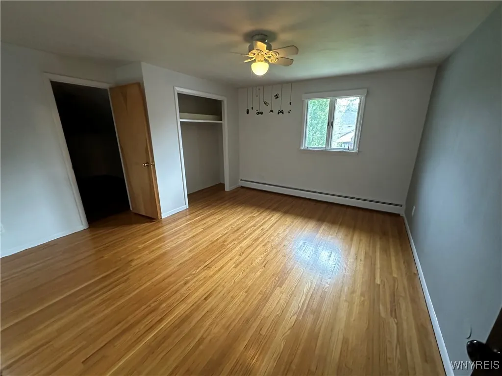 71 Curtis Parkway, Tonawanda-town, New York 14223, Tonawanda, New York 14223, 4 Bedrooms Bedrooms, 10 Rooms Rooms,2 BathroomsBathrooms,Residential,Closed,71 Curtis Parkway, Tonawanda-town, New York 14223,0,B1574793