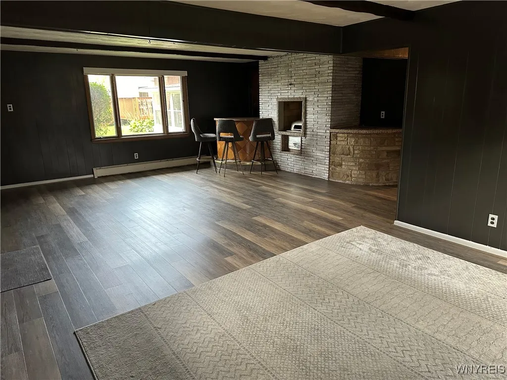 71 Curtis Parkway, Tonawanda-town, New York 14223, Tonawanda, New York 14223, 4 Bedrooms Bedrooms, 10 Rooms Rooms,2 BathroomsBathrooms,Residential,Closed,71 Curtis Parkway, Tonawanda-town, New York 14223,0,B1574793