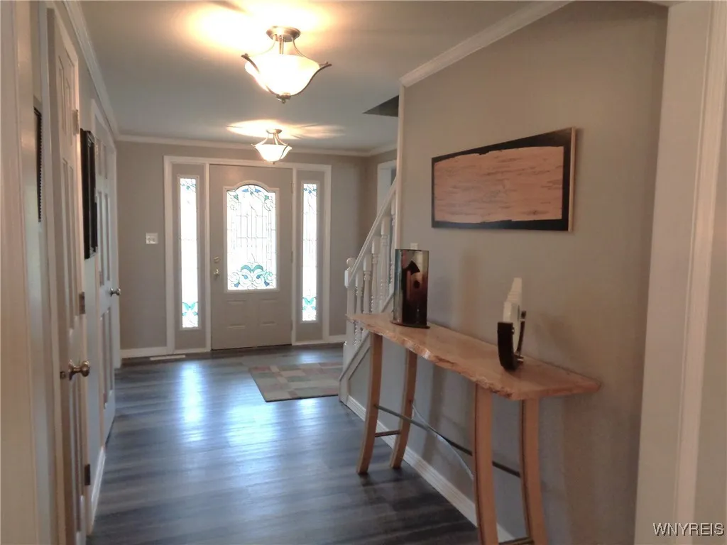 8 White Cedar Drive, Amherst, New York 14051, Amherst, New York 14051, 4 Bedrooms Bedrooms, 9 Rooms Rooms,2 BathroomsBathrooms,Residential,Closed,8 White Cedar Drive, Amherst, New York 14051,0,B1575055