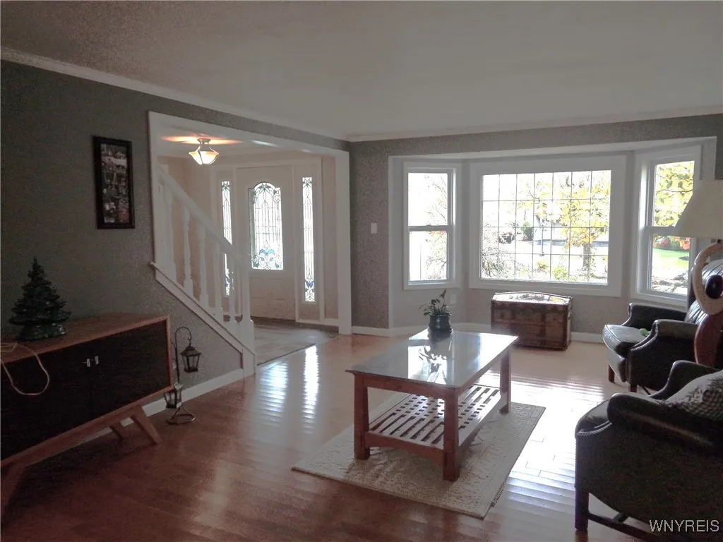 8 White Cedar Drive, Amherst, New York 14051, Amherst, New York 14051, 4 Bedrooms Bedrooms, 9 Rooms Rooms,2 BathroomsBathrooms,Residential,Closed,8 White Cedar Drive, Amherst, New York 14051,0,B1575055