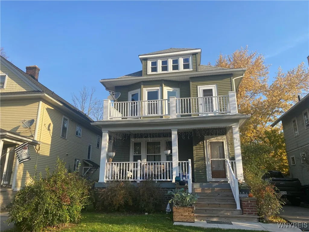 639 Crescent Upper Avenue, Buffalo, New York 14216, Buffalo, New York 14216, 3 Bedrooms Bedrooms, 6 Rooms Rooms,1 BathroomBathrooms,Residential Lease,Closed,639 Crescent Upper Avenue, Buffalo, New York 14216,0,B1575087