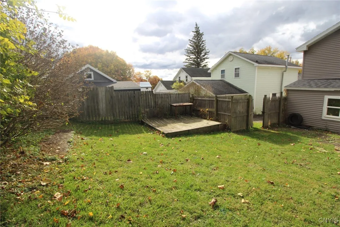 205 East 2nd Street, Oswego-city, New York 13126, Oswego, New York 13126, 3 Bedrooms Bedrooms, 9 Rooms Rooms,1 BathroomBathrooms,Residential,For Sale,205 East 2nd Street, Oswego-city, New York 13126,0,S1574263