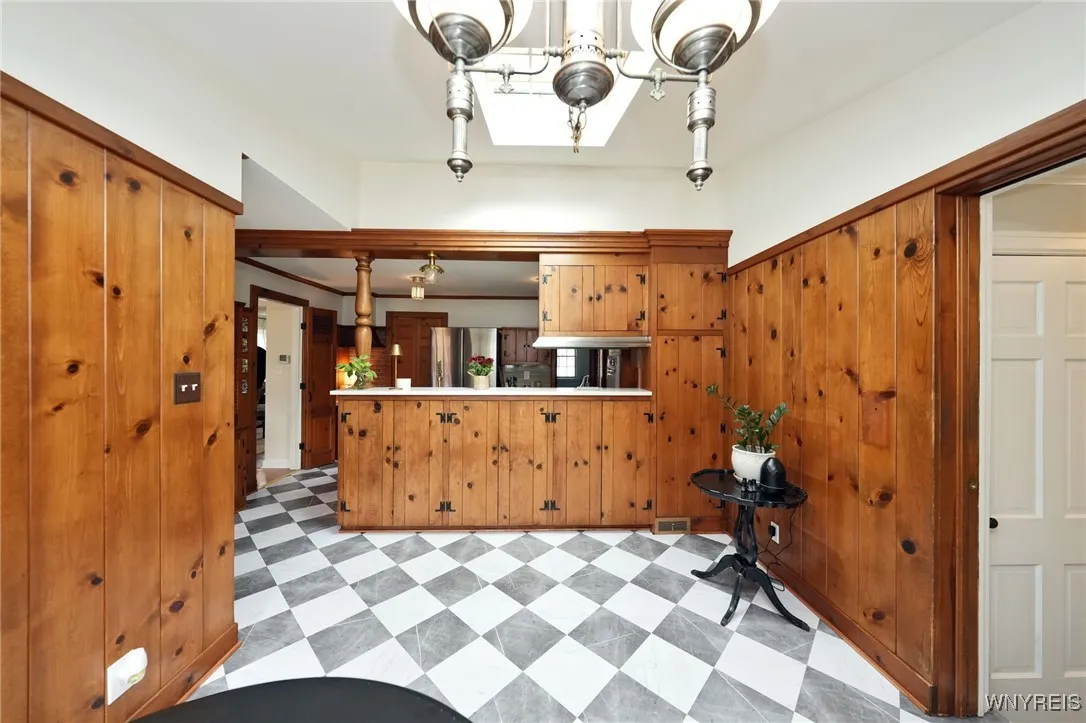16 Harwood Drive, Amherst, New York 14226, Amherst, New York 14226, 3 Bedrooms Bedrooms, 7 Rooms Rooms,1 BathroomBathrooms,Residential,Closed,16 Harwood Drive, Amherst, New York 14226,0,B1574835