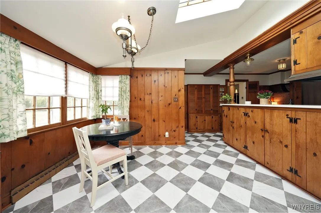 16 Harwood Drive, Amherst, New York 14226, Amherst, New York 14226, 3 Bedrooms Bedrooms, 7 Rooms Rooms,1 BathroomBathrooms,Residential,Closed,16 Harwood Drive, Amherst, New York 14226,0,B1574835