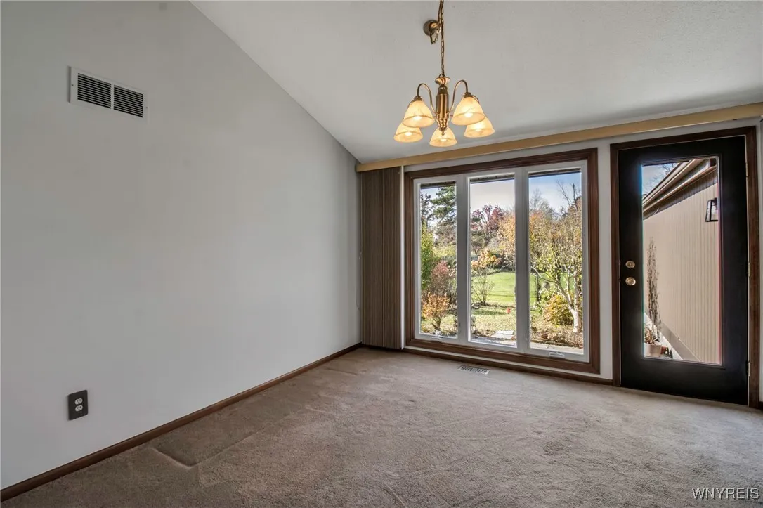 328 Bramblewood Lane, Amherst, New York 14051, Amherst, New York 14051, 3 Bedrooms Bedrooms, 6 Rooms Rooms,2 BathroomsBathrooms,Residential,Closed,328 Bramblewood Lane, Amherst, New York 14051,0,B1574998