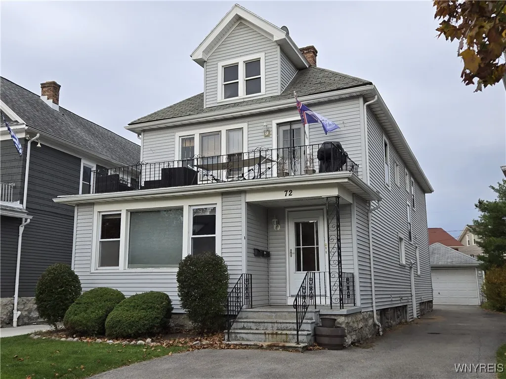 72 Rugby Road, Buffalo, New York 14216, Buffalo, New York 14216, 6 Bedrooms Bedrooms, ,2 BathroomsBathrooms,Residential,Closed,72 Rugby Road, Buffalo, New York 14216,0,B1572633