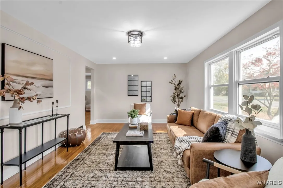 4606 Exeter Terrace, Hamburg, New York 14075, Hamburg, New York 14075, 3 Bedrooms Bedrooms, 7 Rooms Rooms,1 BathroomBathrooms,Residential,Closed,4606 Exeter Terrace, Hamburg, New York 14075,0,B1575180