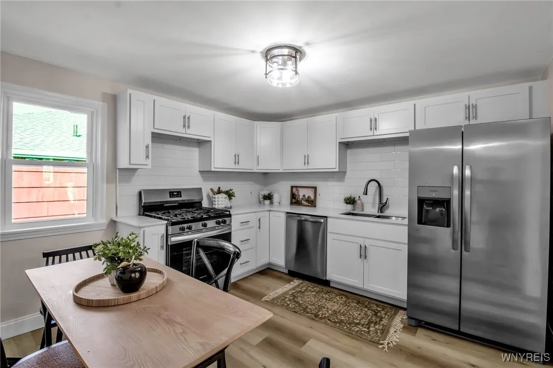 4606 Exeter Terrace, Hamburg, New York 14075, Hamburg, New York 14075, 3 Bedrooms Bedrooms, 7 Rooms Rooms,1 BathroomBathrooms,Residential,Closed,4606 Exeter Terrace, Hamburg, New York 14075,0,B1575180