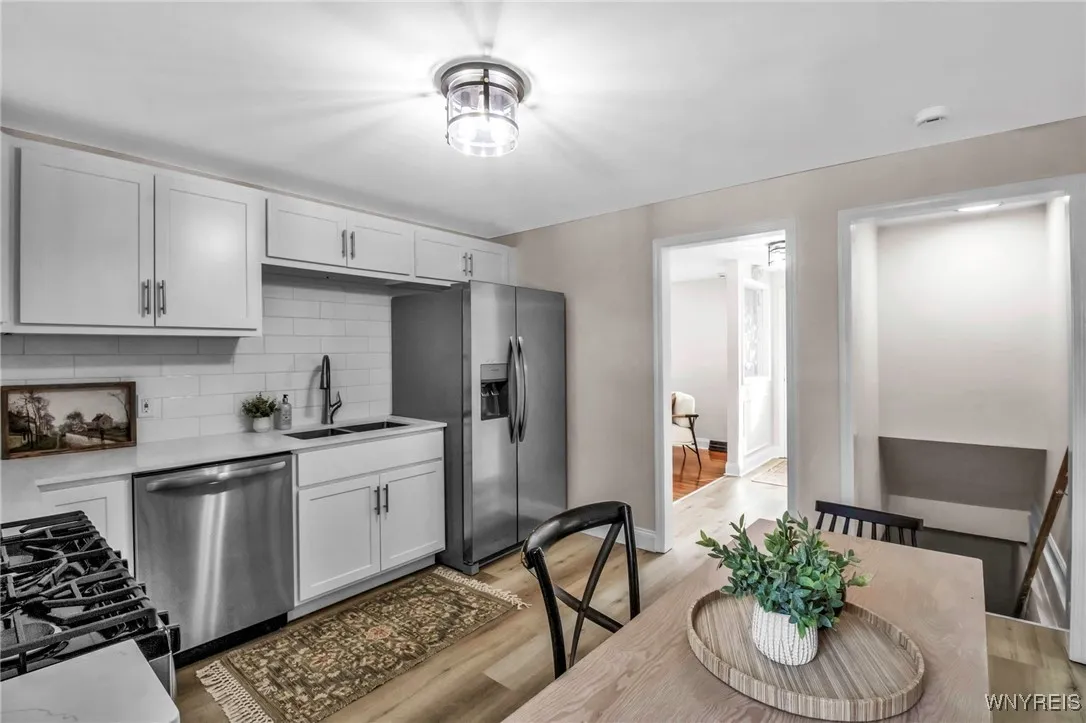 4606 Exeter Terrace, Hamburg, New York 14075, Hamburg, New York 14075, 3 Bedrooms Bedrooms, 7 Rooms Rooms,1 BathroomBathrooms,Residential,Closed,4606 Exeter Terrace, Hamburg, New York 14075,0,B1575180