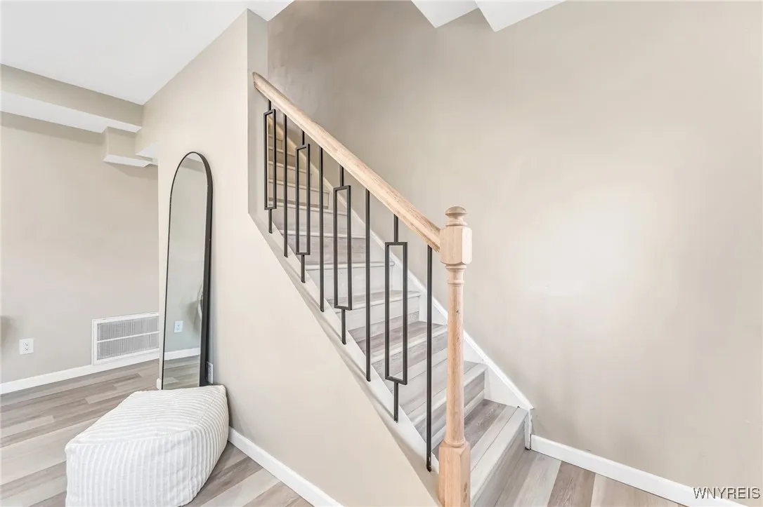 1127 Carter Drive, Grand Island, New York 14072, Grand Island, New York 14072, 3 Bedrooms Bedrooms, 7 Rooms Rooms,2 BathroomsBathrooms,Residential,Closed,1127 Carter Drive, Grand Island, New York 14072,0,B1574871