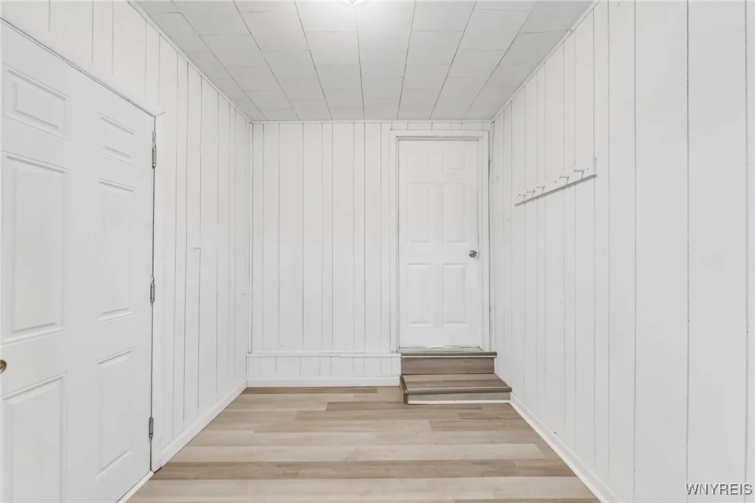 1127 Carter Drive, Grand Island, New York 14072, Grand Island, New York 14072, 3 Bedrooms Bedrooms, 7 Rooms Rooms,2 BathroomsBathrooms,Residential,Closed,1127 Carter Drive, Grand Island, New York 14072,0,B1574871