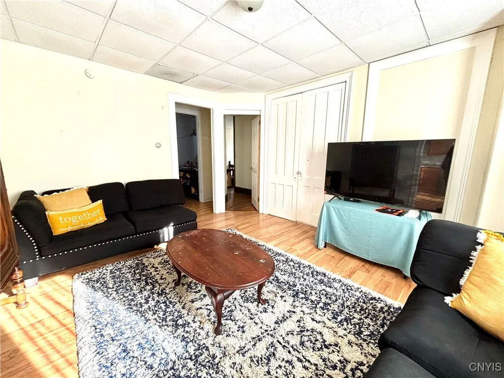 13 Washington Street, Auburn, New York 13021, Auburn, New York 13021, 5 Bedrooms Bedrooms, ,2 BathroomsBathrooms,Residential,Closed,13 Washington Street, Auburn, New York 13021,0,S1575284