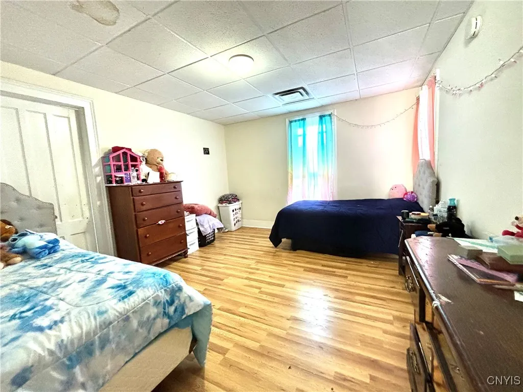 13 Washington Street, Auburn, New York 13021, Auburn, New York 13021, 5 Bedrooms Bedrooms, ,2 BathroomsBathrooms,Residential,Closed,13 Washington Street, Auburn, New York 13021,0,S1575284