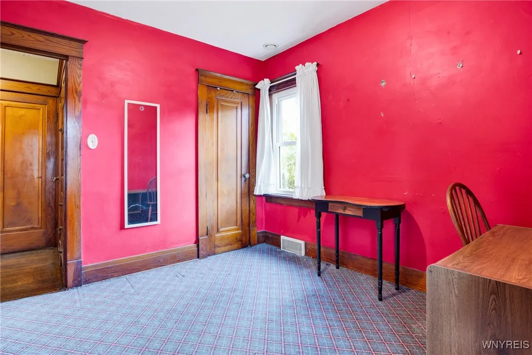 123 Esser Avenue, Buffalo, New York 14207, Buffalo, New York 14207, 2 Bedrooms Bedrooms, 5 Rooms Rooms,1 BathroomBathrooms,Residential,Closed,123 Esser Avenue, Buffalo, New York 14207,0,B1575307