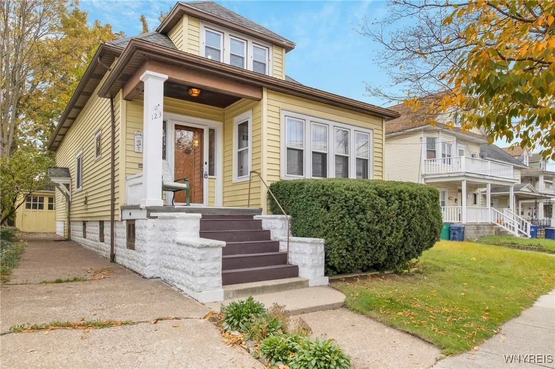 123 Esser Avenue, Buffalo, New York 14207, Buffalo, New York 14207, 2 Bedrooms Bedrooms, 5 Rooms Rooms,1 BathroomBathrooms,Residential,Closed,123 Esser Avenue, Buffalo, New York 14207,0,B1575307