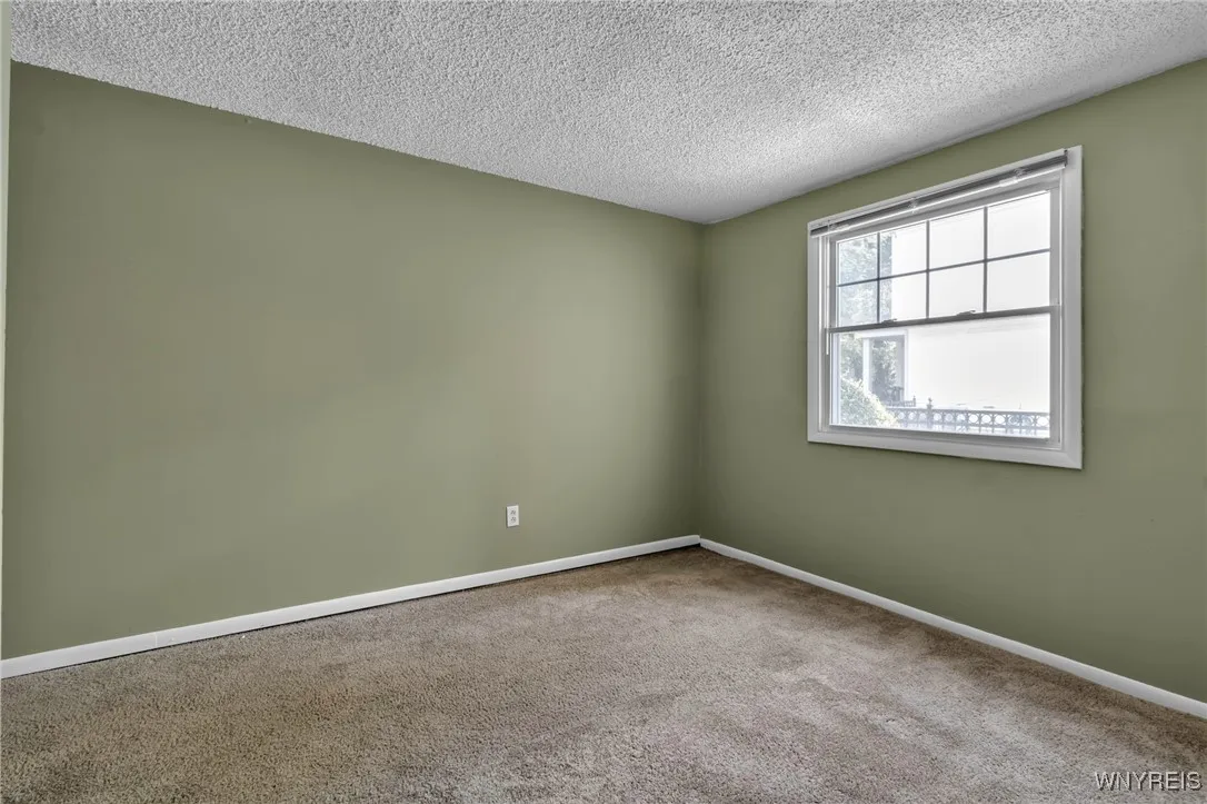 770 West Ferry St., 27a Street N, Buffalo, New York 14222, 1 Bedroom Bedrooms, 5 Rooms Rooms,1 BathroomBathrooms,Residential,Closed,770 West Ferry St., 27a Street N,0,B1575215