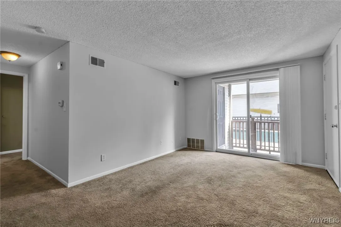 770 West Ferry St., 27a Street N, Buffalo, New York 14222, 1 Bedroom Bedrooms, 5 Rooms Rooms,1 BathroomBathrooms,Residential,Closed,770 West Ferry St., 27a Street N,0,B1575215