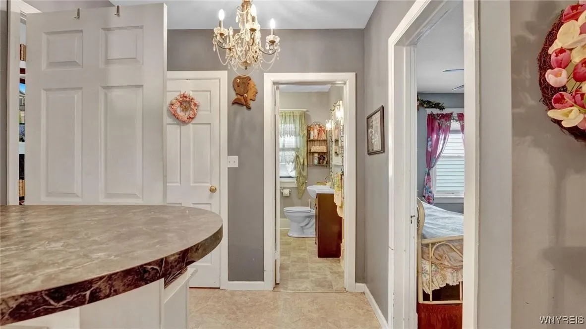 382 Spruce Street, North Tonawanda, New York 14120, North Tonawanda, New York 14120, 5 Bedrooms Bedrooms, 8 Rooms Rooms,2 BathroomsBathrooms,Residential,Closed,382 Spruce Street, North Tonawanda, New York 14120,0,B1575479