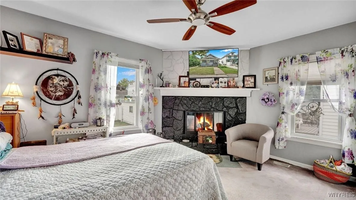 382 Spruce Street, North Tonawanda, New York 14120, North Tonawanda, New York 14120, 5 Bedrooms Bedrooms, 8 Rooms Rooms,2 BathroomsBathrooms,Residential,Closed,382 Spruce Street, North Tonawanda, New York 14120,0,B1575479