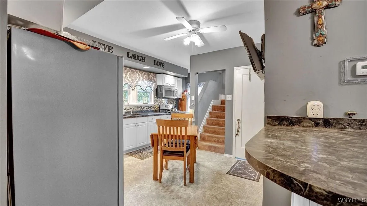 382 Spruce Street, North Tonawanda, New York 14120, North Tonawanda, New York 14120, 5 Bedrooms Bedrooms, 8 Rooms Rooms,2 BathroomsBathrooms,Residential,Closed,382 Spruce Street, North Tonawanda, New York 14120,0,B1575479